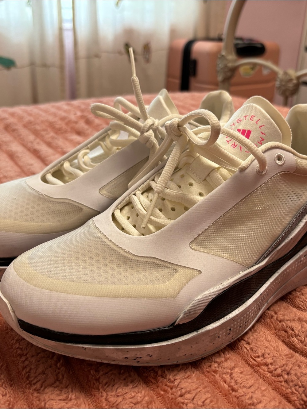 Stella McCartney Cream Sneakers with Pink Logo Accent